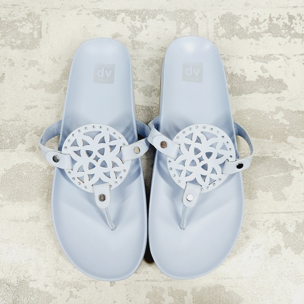 NEW Dolce Vita Girls Prisma Flip-Flop Sandals Rhinestones Laser Cut Blue C831 - Picture 6 of 8